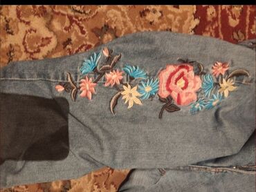 Kurtkalar: Jaket 10 manatkoftalar biri 5 manatvilyur 5 manatkurtka 10 — 7