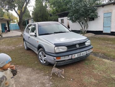 Volkswagen: Volkswagen Golf: 1994 г., 1.6 л, Механика, Бензин, Седан