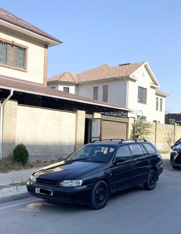 Toyota: Toyota Caldina: 1993 г., 2 л, Автомат, Бензин, Универсал