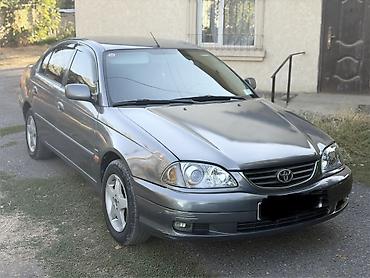 левый крыло: Toyota Avensis: 2002 г., 1.6 л, Механика, Бензин, Седан — 3