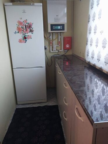 Mənzil kirayələyirəm: 2 otaqlı, 50 kv. m — 4