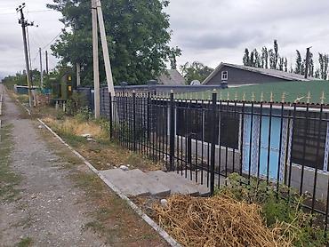 Sale of cottages and houses: Продам дом с участком 20 соток + помещение под магазин + складское — 17