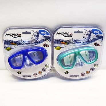 Маски, очки: Маска для купания под водой. Одна из самых простых моделей для детей