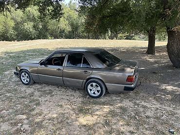 ли 9 авто: Mercedes-Benz W124: 1990 г., 2.3 л, Механика, Бензин, Седан — 4