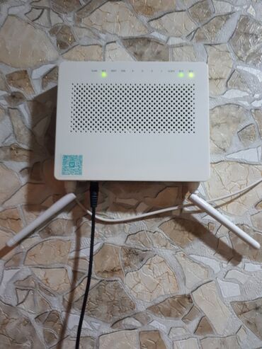 телефон fly wifi: Endirim oldu! Fiber optik wifi modem huawei. Əla vəziyyətdədir