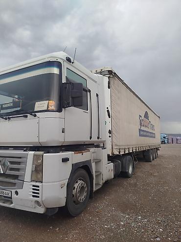 авто домик: Тягач, Renault, 2003 г., Тентованный — 2