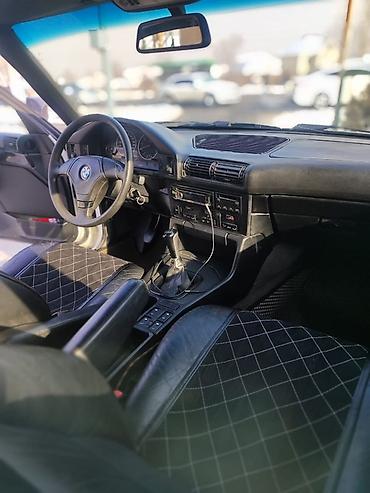 BMW: BMW 540: 1993 г., 4.4 л, Механика, Бензин, Седан — 11