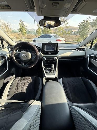 тайота: Toyota RAV4: 2021 г., 2.5 л, Автомат, Бензин, Кроссовер — 5