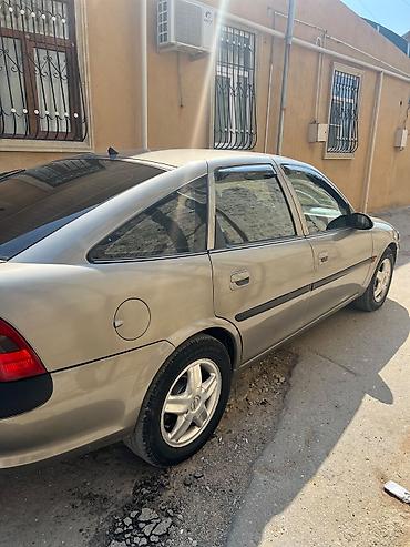 afdomobil: Opel Vectra: 2 l | 1997 il Sedan — 6