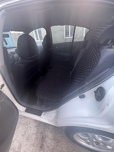 Другие автомобили: Продаётся компактный пятидверный хэтчбек белого цвета. Кузов и — 10