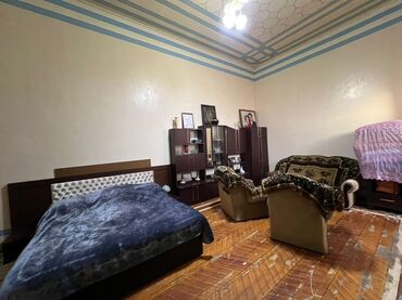 Həyət evləri və villaların satışı: 5 otaqlı, 150 kv. m, Kredit yoxdur, Orta təmir — 33