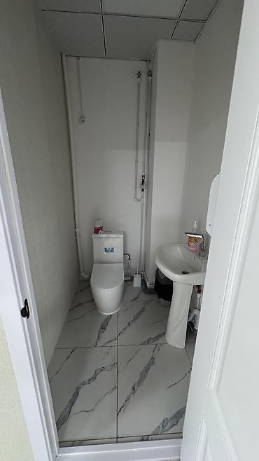 aurum: Аренда офисов, 50 м², В жилом комплексе, С отдельным входом, С отдельным сан узлом — 3