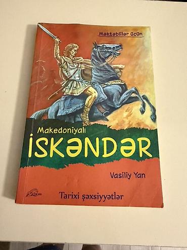 dərs kitabları: “Tarixi Şəxsiyyətlər” seriyasından məktəblilər üçün kitablar dəsti — 2