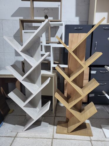 Rəflər: Yeni, Kitab rəfi — 11