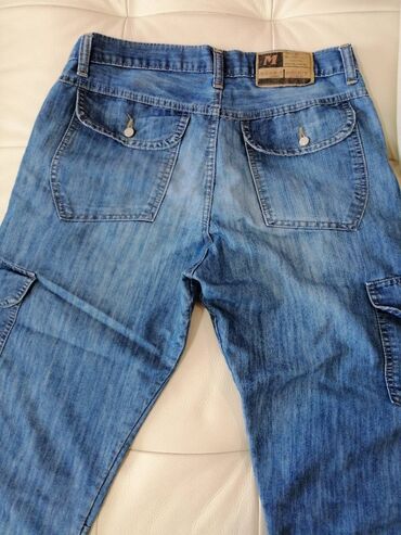 Bermude i šorcevi: Kratke pantalone texas vel M. Obim struka 76 cm, obim bokova 116 cm — 9