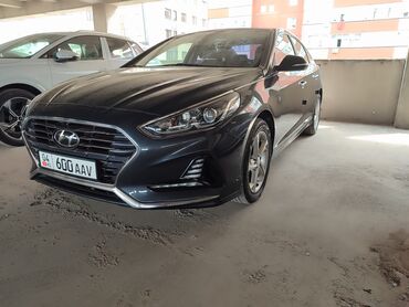 shuby foto i 2018: Hyundai Sonata: 2018 г., 2 л, Автомат, Газ