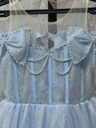 Платья: Детское платье, цвет - Голубой, Б/у — 3
