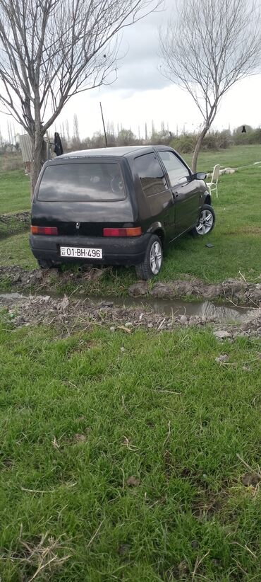 qab qacag: Fiat Cinquecento: 1.1 l | 1997 il | 23568 km Kupe