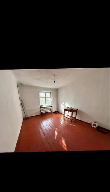 интергелпо квартира: 2 комнаты, 46 м², Интергельпо Сталинка, 1 этаж, Старый ремонт — 1