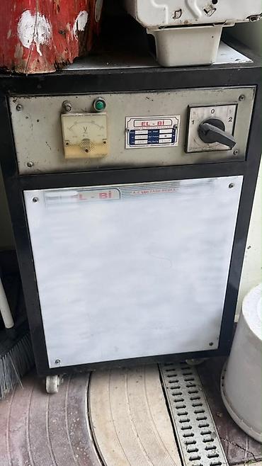 elektron termos: EL-BI A.C. Voltage Regulator (avtomatik gərginlik tənzimləyicisi) — 1
