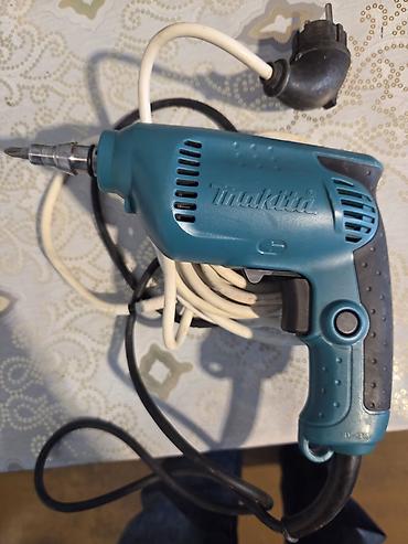 фрезер makita: Makita 6413 elektrikli drel. Model: **Makita 6413** Patron ölçüsü — 2