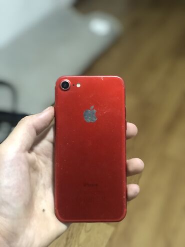 поко f5: IPhone 7, Колдонулган, 128 ГБ, Кызыл, 87 %