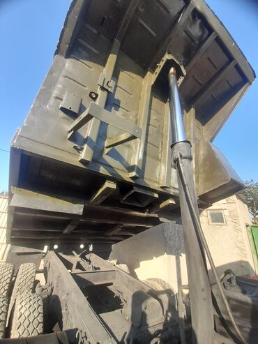 Yük maşınları: KAMAZ samasval - Markası/modeli: KAMAZ (ön hissədə “KAMAZ” loqosu) — 4