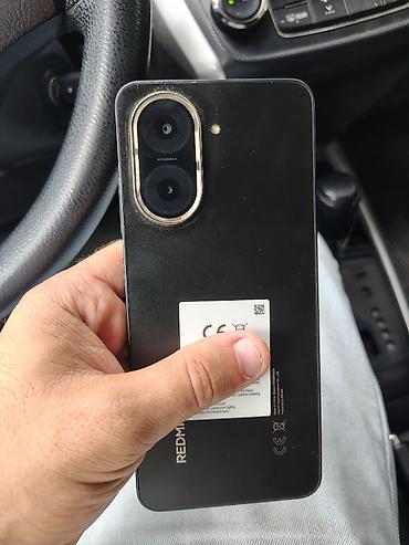 Mobil telefonlar: Cızıq yoxdur 1 aydı alınıb karopka adapter var Endirim olunacaq — 1