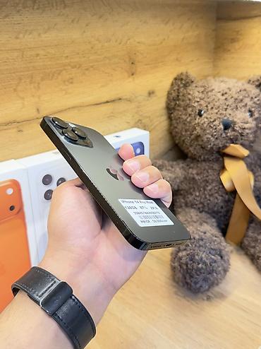 apple cinema display: IPhone 14 Pro Max, Б/у, 128 ГБ, Графит, Защитное стекло, Зарядное устройство, Коробка, В рассрочку, 87 % — 3