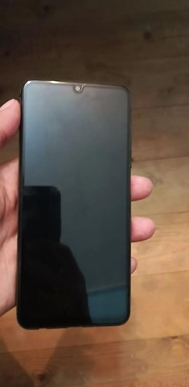 galaxy a35: Samsung Galaxy A32, rəng - Qara, Barmaq izi — 6