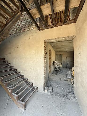 Продажа коттеджей и домов: Продается жилой дом с большим участком и хозяйственными постройками — 3