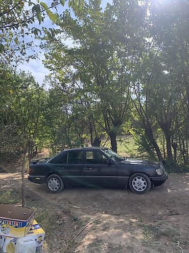 Mercedes-Benz E-Class: 1990 г., Автомат, Бензин, Седан