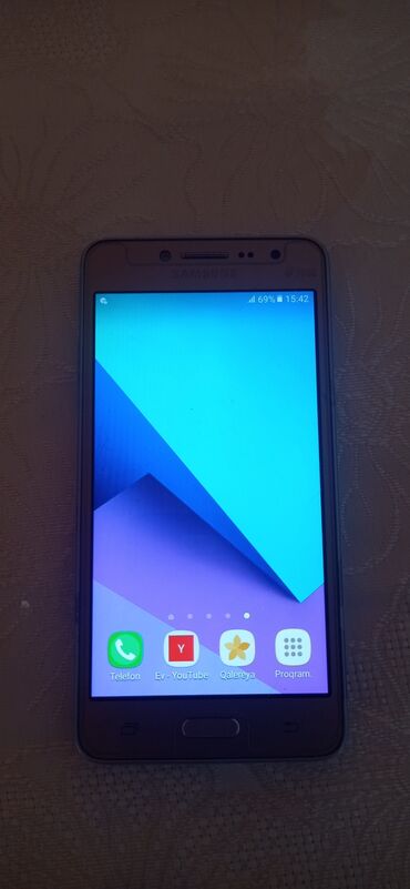 2 el telefonlar samsung: Samsung Galaxy J2 Prime, 8 GB, rəng - Gümüşü, Sensor, İki sim kartlı