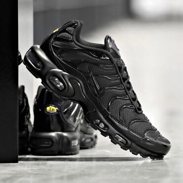 nike shox: Кроссовки, 36, Nike, Новый, цвет - Черный, Самовывоз