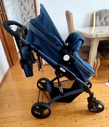 Araba-beşiklər: Çıxarıla bilən beşikli araba, İşlənmiş, Cins: Oğlan, Ünvandan götürmə — 8