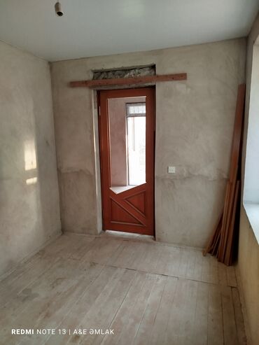 Həyət evləri və villaların satışı: Maştağa qəs. 3 otaqlı, 70 kv. m, Kredit yoxdur, Orta təmir — 5