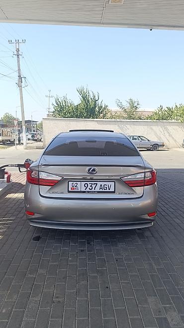 Lexus: Lexus ES: 2017 г., 2.5 л, Гибрид, Седан — 21
