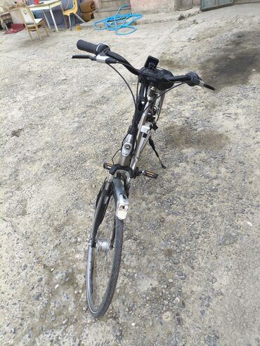 velosiped desna: İşlənmiş Elektrik velosipedi 28", sürətlərin sayı: 32, 350-500 Vt