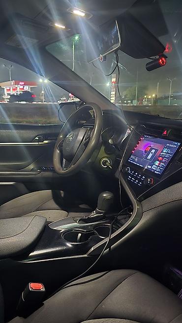 Toyota: Toyota Camry: 2018 г., 2.5 л, Автомат, Бензин, Седан — 2