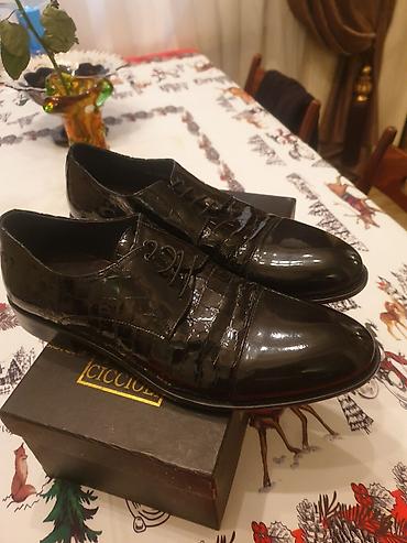 Ayaqqabılar: CICCIOLE kişi klassik ayaqqabısı - Model: krujevalı laklı kap-toe — 1