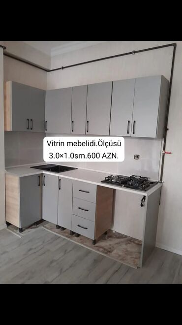 quxna mebeleri: ◼️ Mətbəx mebeli.(Vitrin mebelidi). Ölçüsü 3.0×1.0sm. metr. Qiymət