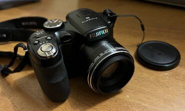 детский фотоаппарат с моментальной печатью: Продам цифровой фотоаппарат фуджи черный с оптикой 18х- 3300 с.