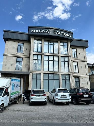 factory: Сдаётся современное 4-этажное коммерческое здание — 950м² на участке 6 — 1