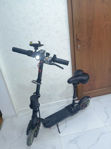 Elektrikli samokatlar: İşlənmiş Elektrik samokat 8", 251 - 350 Vt, 26 - 35 km/s, Ünvandan götürmə — 3