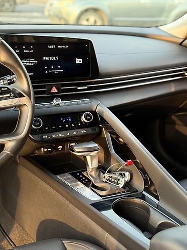 адисей левый руль: Hyundai Elantra: 2022 г., 1.6 л, Вариатор, Гибрид, Седан — 8