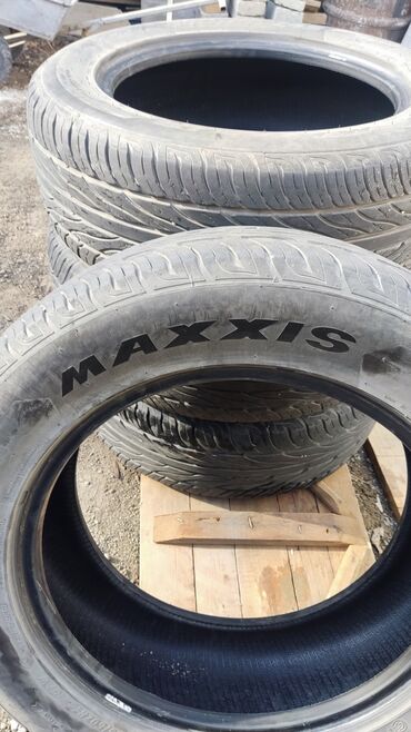 Шины: Шины 235 / 60 / R 18, Лето, Б/у, Комплект, Легковые, Китай, Maxxis