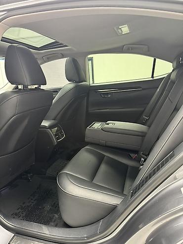 солидор: Lexus ES: 2017 г., 2.5 л, Вариатор, Гибрид, Седан — 6