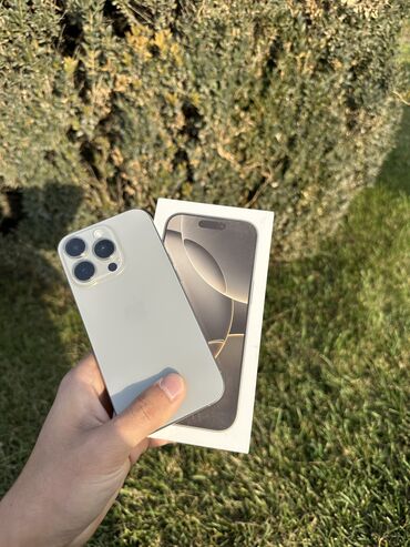 бу телефоны ош айфон: IPhone 16 Pro, Колдонулган, 256 ГБ, Natural Titanium, Куту, Каптама, Коргоочу айнек, 90 %