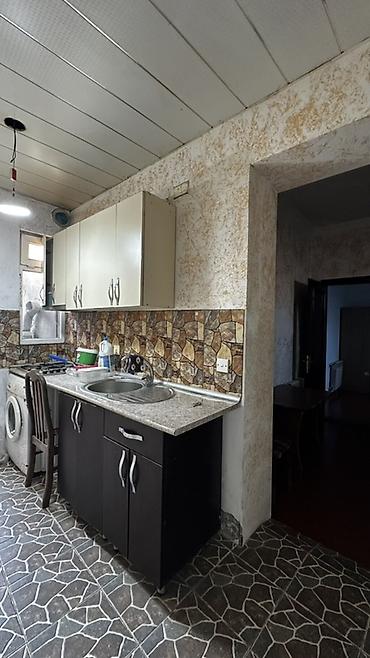 Həyət evləri və villaların satışı: 2 otaqlı həyət evi Plan: - 2 otaq + mətbəx + sanitar qovşaq - Daxili — 2