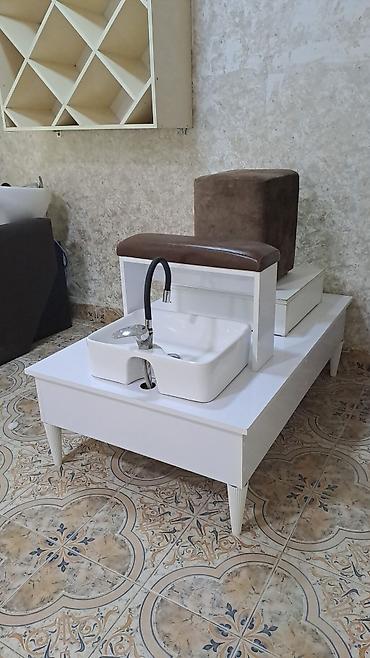 Ev və bağ: Pedikür üçün salon stendi - İnteqrə olunmuş keramika ayaq vannası — 1